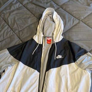 Mens X-large Nike Windbreaker